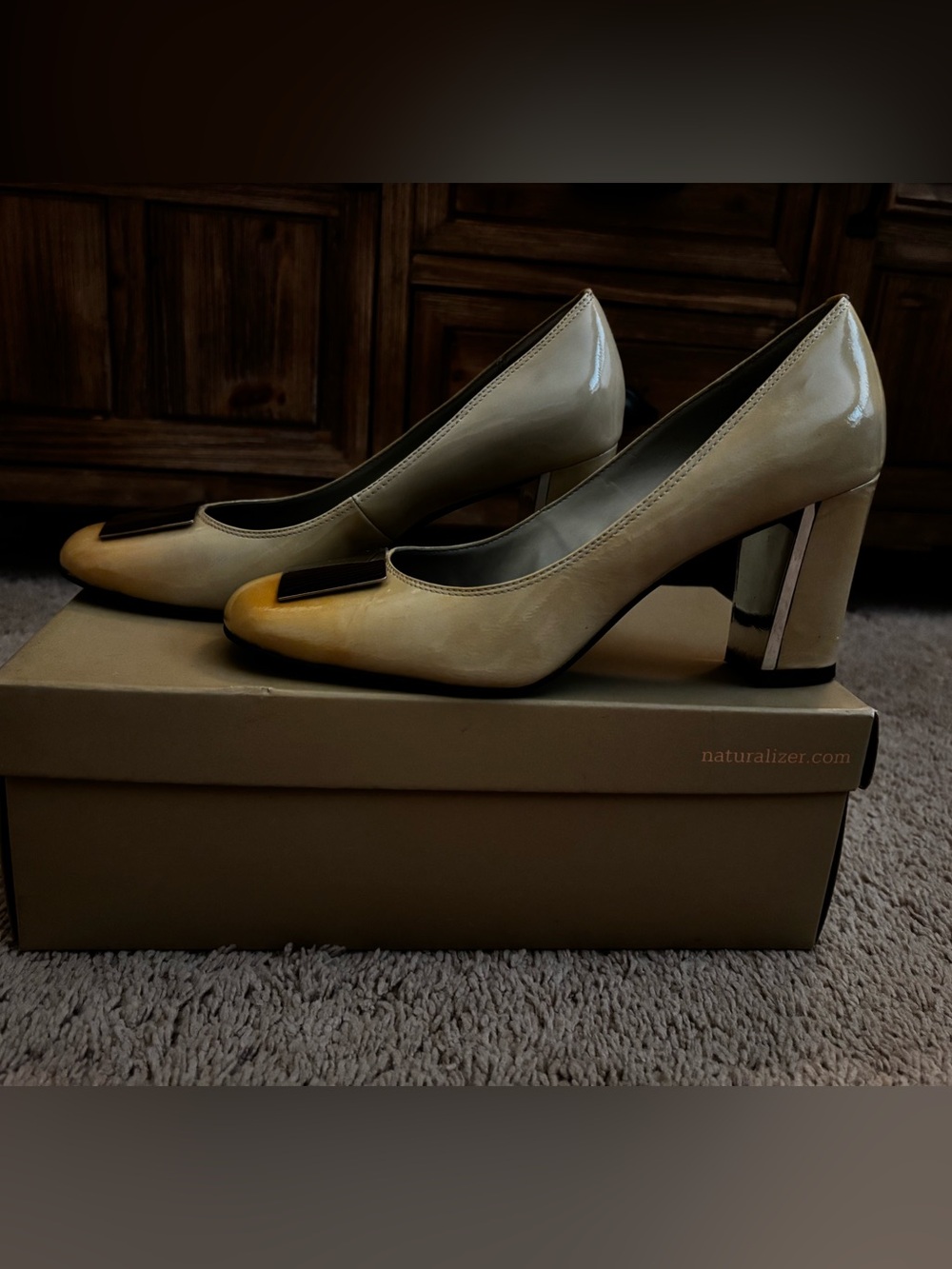 Vintage Naturalizer Lissett Patent Block Heel Pumps